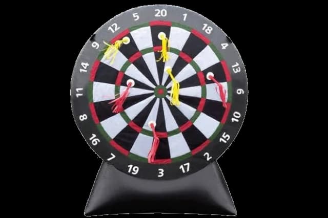 דארטס ענק – קליעה למטרה